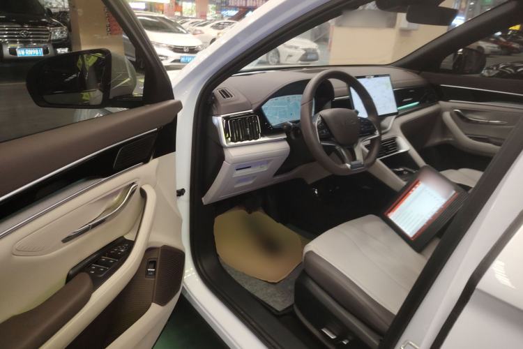 Used BYD Song PLUS New Energy 2024 Honor Edition EV 520km Flagship Model