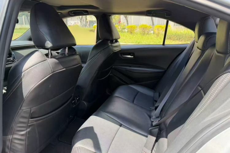 Used Toyota Corolla 2017 Revised Version 1.2T S-CVT GL-i
