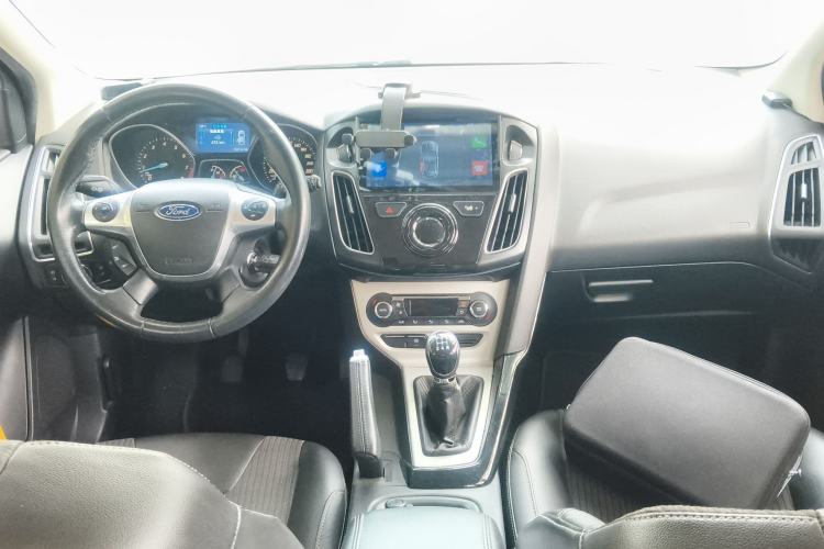 Used Ford Focus 2012 Hatchback 2.0L Manual Luxury Sport Model
