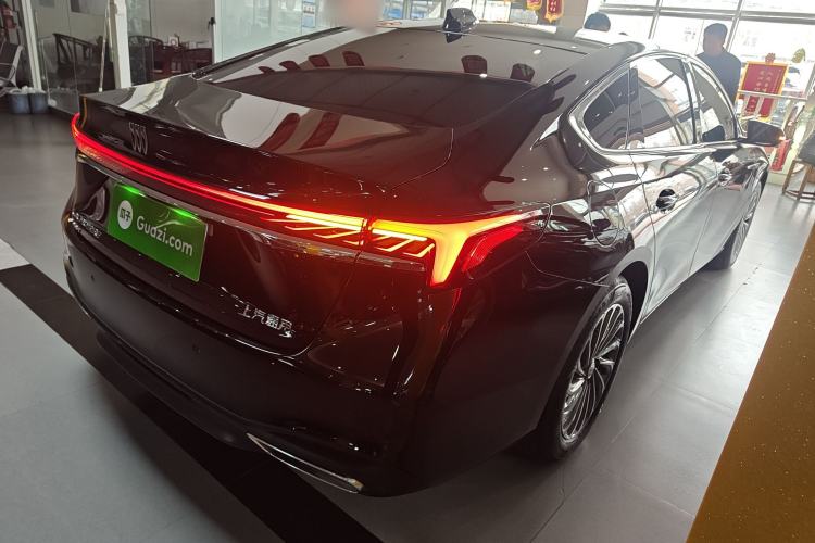 Used Buick LaCrosse 2026 Model 28T Platinum Edition