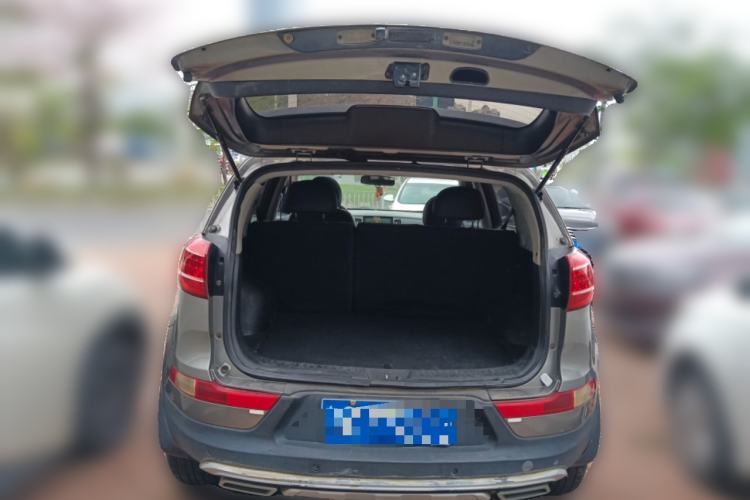 Used Kia Sportage R 2011 2.0L Automatic Two-Wheel Drive GL Trunk