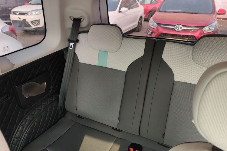 Used CHANGAN NEVO Lumin 2022 210km Sweet Edition Left Rear Seat