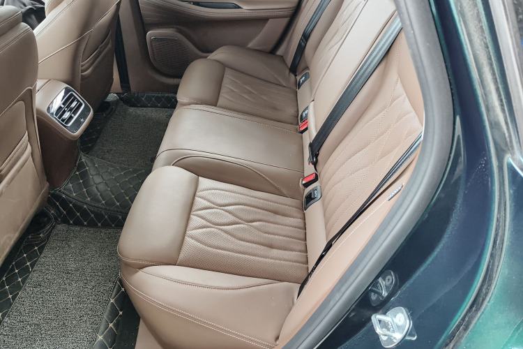 Used Chery Arrizo 8 2024 High-Performance Edition 2.0T DCT Imperial Left Rear Seat