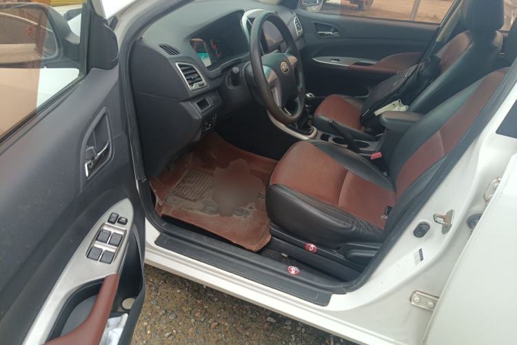 Used BYD F3 2015 Energy-Efficient Model 1.5L Manual Comfort Edition Driver Seat