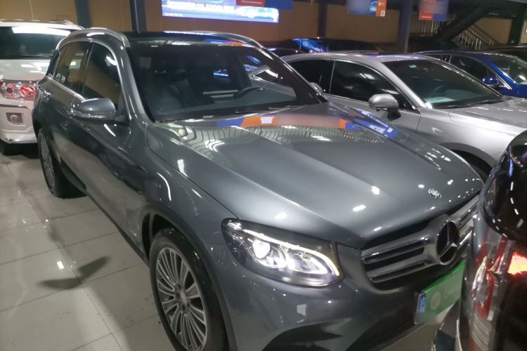 Used Mercedes-Benz GLC 2017 GLC 260 4MATIC Dynamic Edition Exterior 1