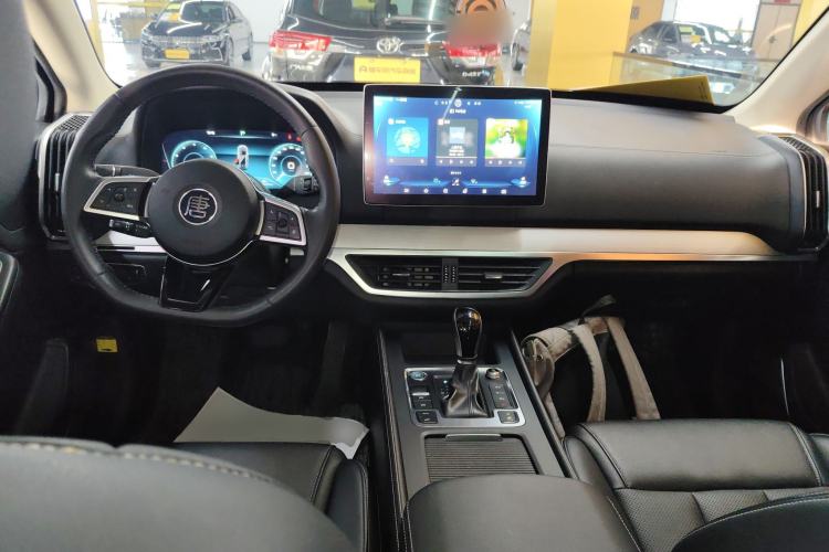 Used BYD Tang 2019 2.0T Automatic SmartConnect Luxury 7-Seater China VI Standard
