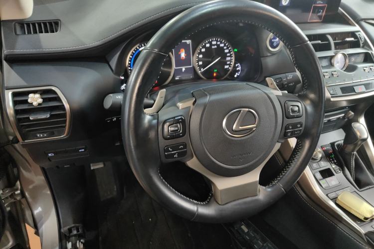 Used Lexus NX 2020 300h All-Wheel Drive FENGZHI Version China VI Standard
