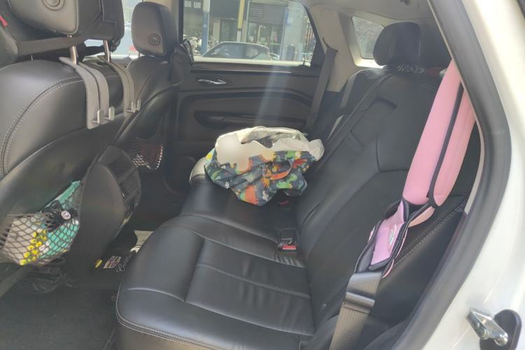 Used Cadillac SRX 2015 3.0L Comfort Version
