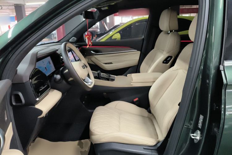 Used Geely Auto Monjaro L 2025 Dongfang Yao 2.0TD Automatic All-Wheel-Drive Wangyue Edition
