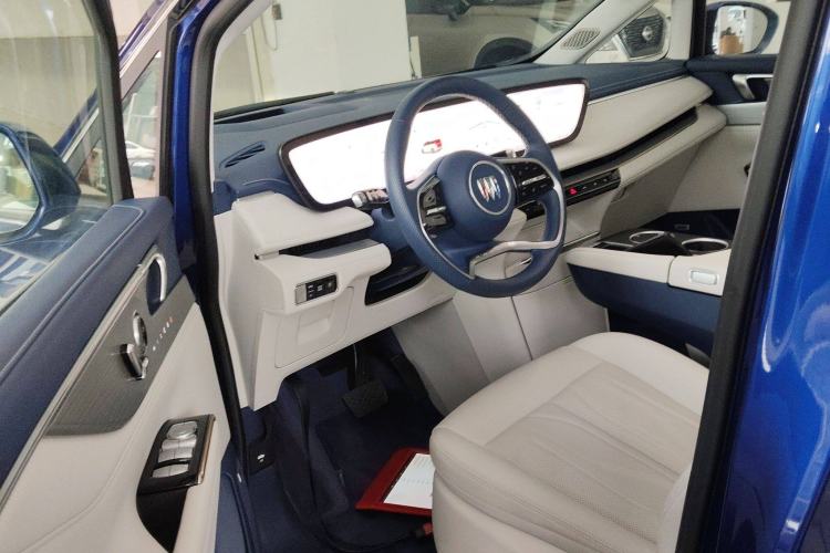 Used Buick GL8 New Energy 2024 Lu Zun Luxury Edition 7-Seater