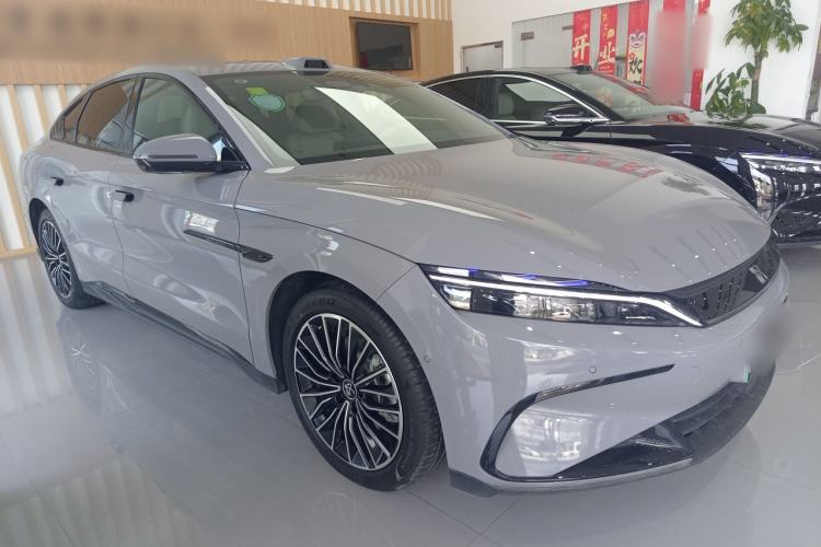 Used BYD Han 2025 DM-i 125KM LiDAR-Powered Intelligent Driving Model Front Right 45 Deg