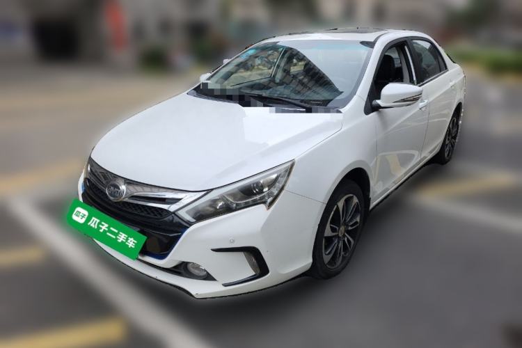 Used BYD Qin New Energy 2015 1.5T Dual-Crown Flagship Plus Edition