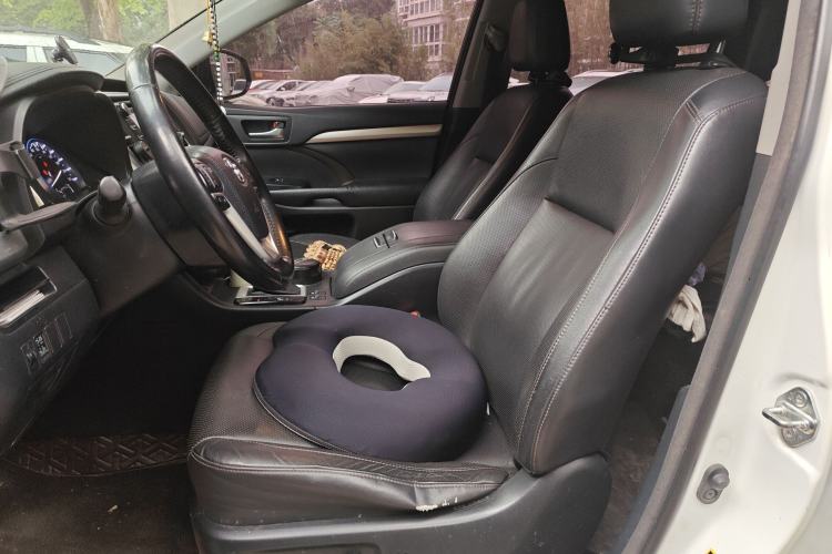 Used Toyota Highlander 2015 3.5L 4x4 Luxury Edition 7-seater