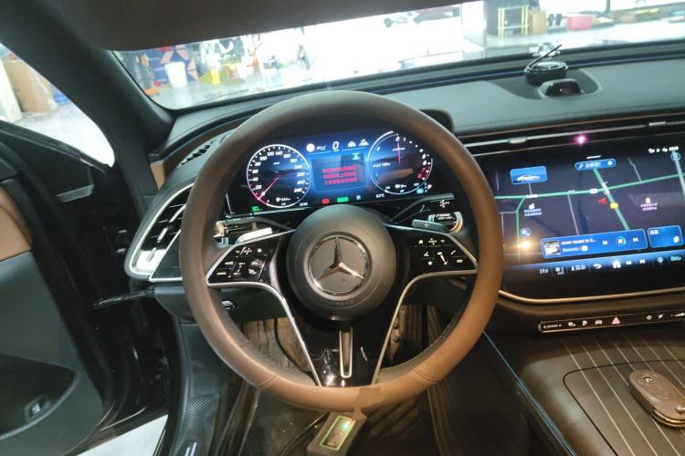 Used Mercedes-Benz E-Class New Energy 2024 E 350 e L Plug-in Hybrid Sedan
