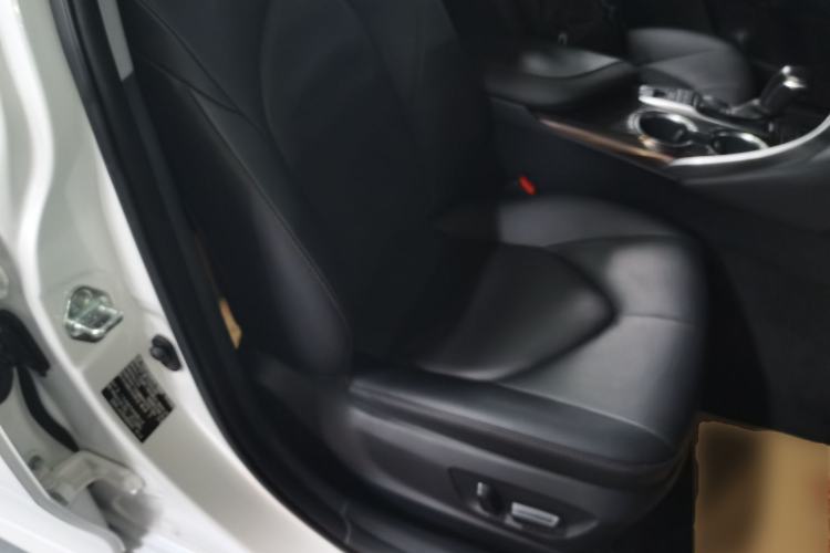 Used Toyota Camry 2019 2.5G Luxury Edition China V Standard Right Front Seat