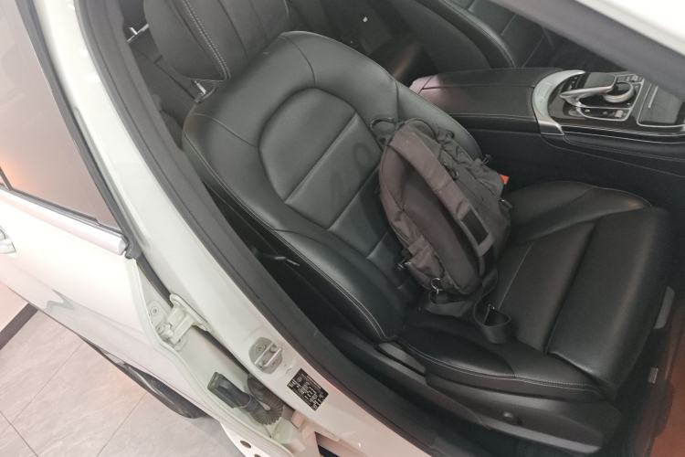 Used Mercedes-Benz GLC 2016 GLC 260 4MATIC Luxury Model