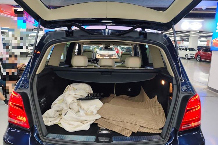 Used Mercedes-Benz GLK-Class 2013 GLK 300 4MATIC Dynamic Sunroof Model
