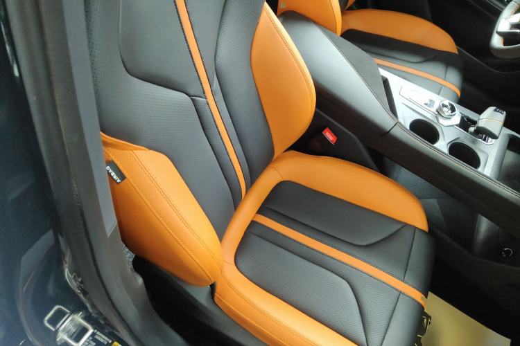 Used CHANGAN UNI-V 2024 1.5T Prestige Sport Edition
