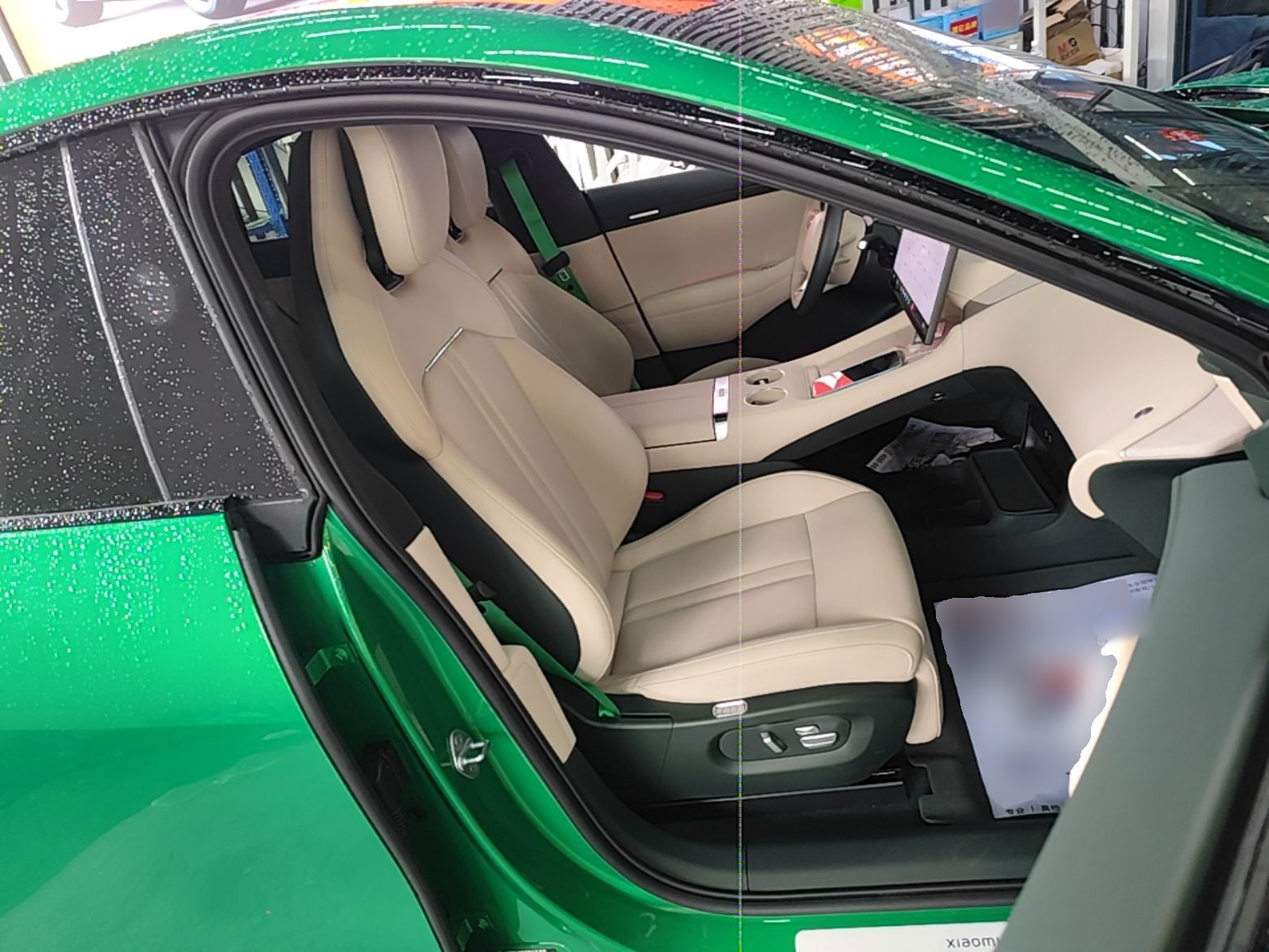 Xiaomi Auto YU7 2025 Ultra-Long Range All-Wheel Drive Pro Version — снимка 19