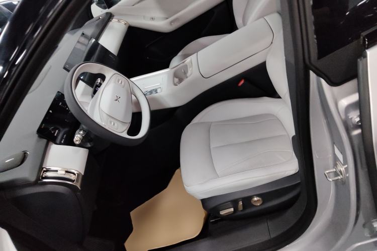 Used XPeng P7+ 2024 Long-Range Max Left Front Seat
