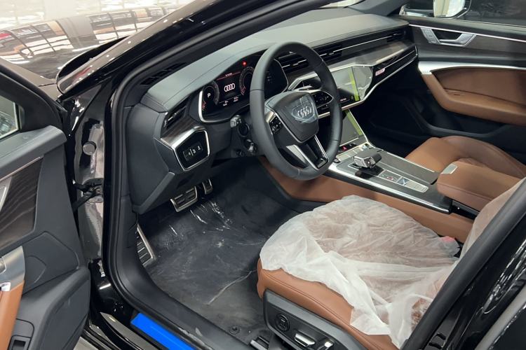 Used Audi A6L 2025 Restyled 45 TFSI quattro Prestige Dynamic Edition Interior 2