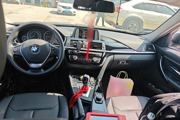 Used BMW 3 Series 2017 320Li Fashion Model
