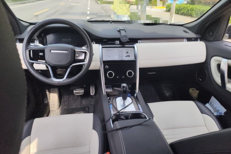 Used Land Rover Discovery Sport 2022 249 PS R-Dynamic SE Performance Tech Edition 5 Seats Center Console