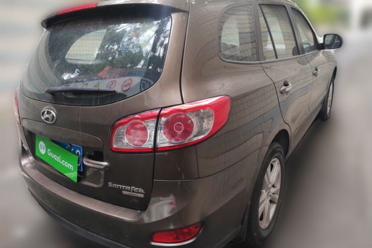 Used Hyundai Santa Fe Classic 2010 2.4 Ultimate Edition 7-Seater Four-Wheel Drive Rear Right 45 Deg