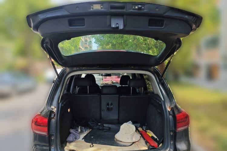 Used Volkswagen Tiguan 2013 1.8 TSI Automatic Two-Wheel Drive Comfort Edition Trunk