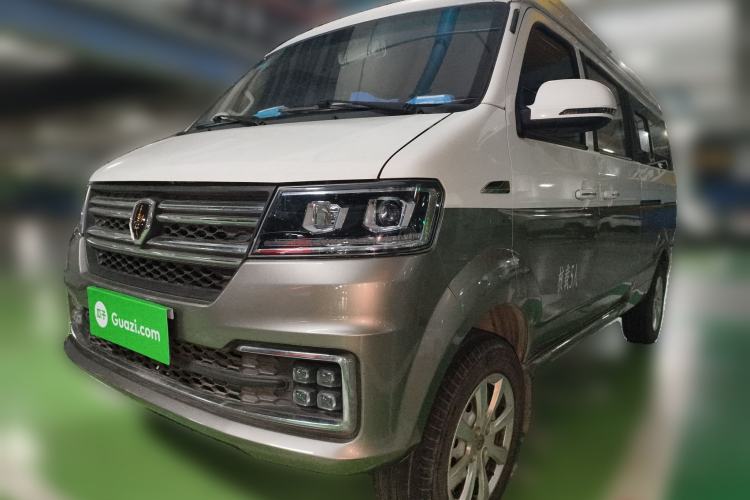 Used Jinbei New Hiace S 2019 1.5L Van Business Edition China VI SWC15M