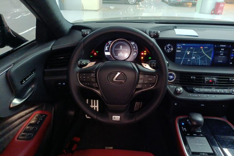 Used Lexus LS 2018 500h F SPORT China VI