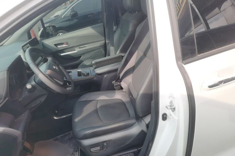 Used Toyota Sienna 2021 2.5L Hybrid Premium Edition
