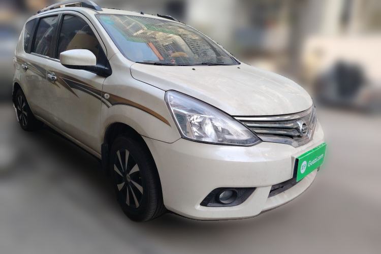 Used Nissan Livina 2013 1.6XE Manual Comfort Edition
