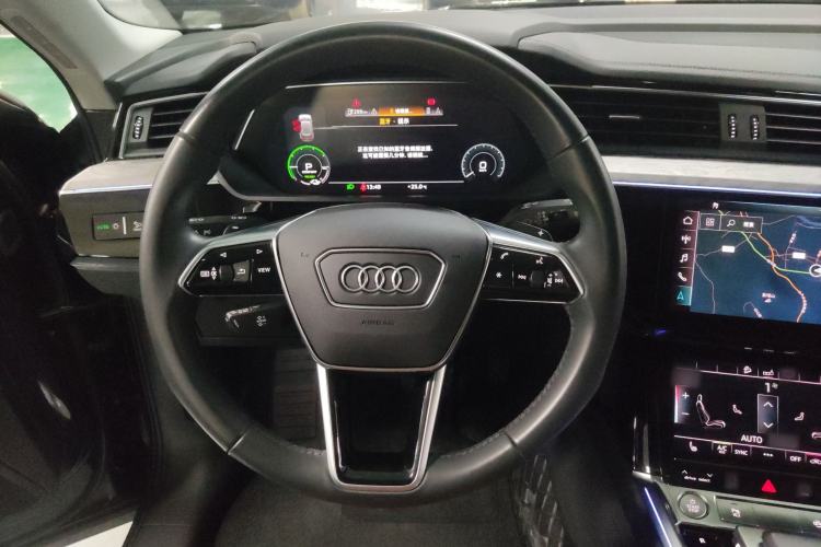 Used Audi e-tron 2019 55 quattro Fashion Edition
