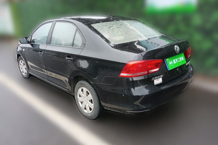 Used Volkswagen Santana 2013 1.6L Manual Fashion Edition