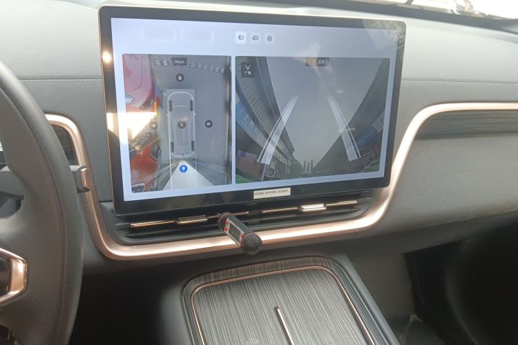 Used Dongfeng eπ eπ008 2024 210Max Range-Extended Version 6 Seats