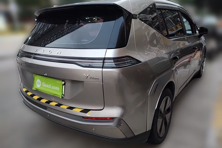 Used AION Y 2023 Plus 510 Enjoy Edition Rear Right 45 Deg