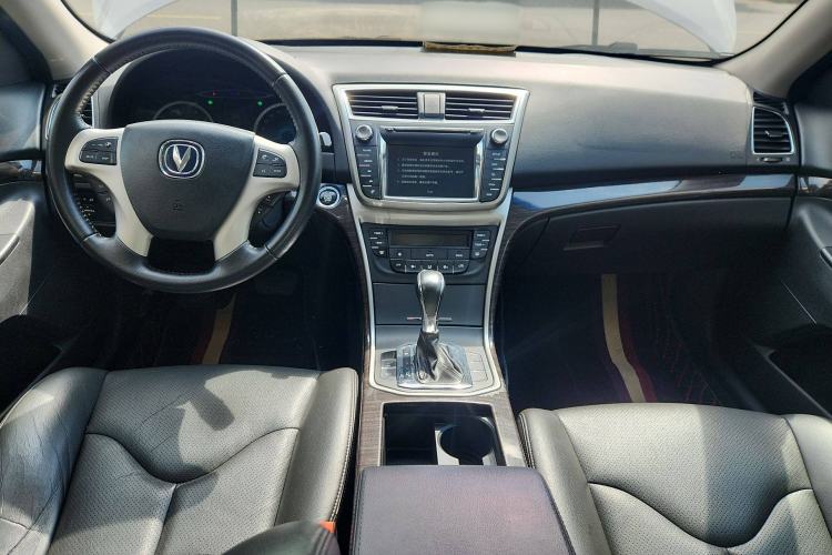 Used Changan Raeton 2014 1.8T Automatic Prestige Anniversary Edition China IV Standard
