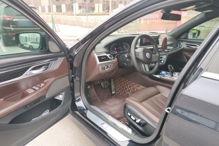 Used BMW 7 Series 2019 Restyled 740Li Leading Edition M Sport Package Driver Seat