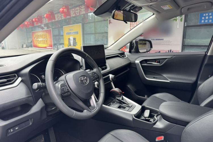 Used Toyota Wildlander 2021 Dual-Engine 2.5L E-CVT Two-Wheel Drive Luxury Edition
