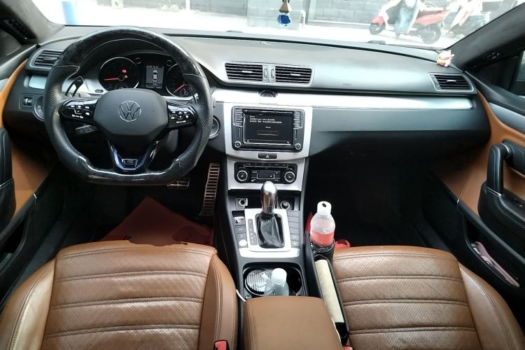 Used Volkswagen FAW-Volkswagen CC 2012 2.0 TSI Ultimate Edition Center Console
