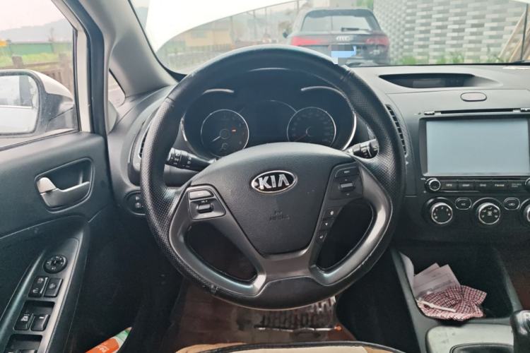 Used Kia K3 2015 1.6L Manual GL
