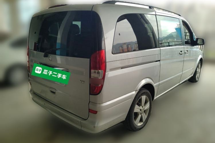 Used Mercedes-Benz Viano 2010 2.5L Luxury Edition Rear Right 45 Deg