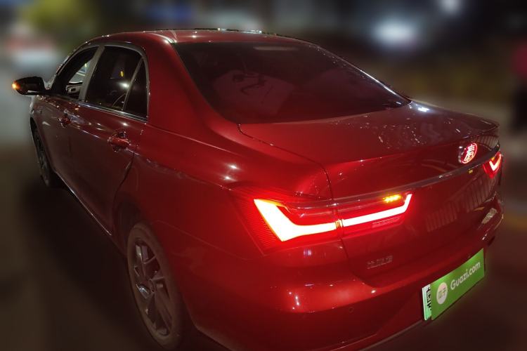 Used BYD Qin New Energy 2019 High-Range Luxury Model Exterior 3