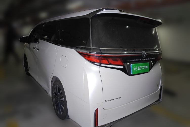 Used Toyota Vellfire 2024 Crown Dual-Engine 2.5L Ultimate Edition
