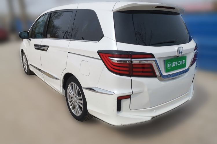 Used Honda Elysion 2016 2.4L Supreme Edition
