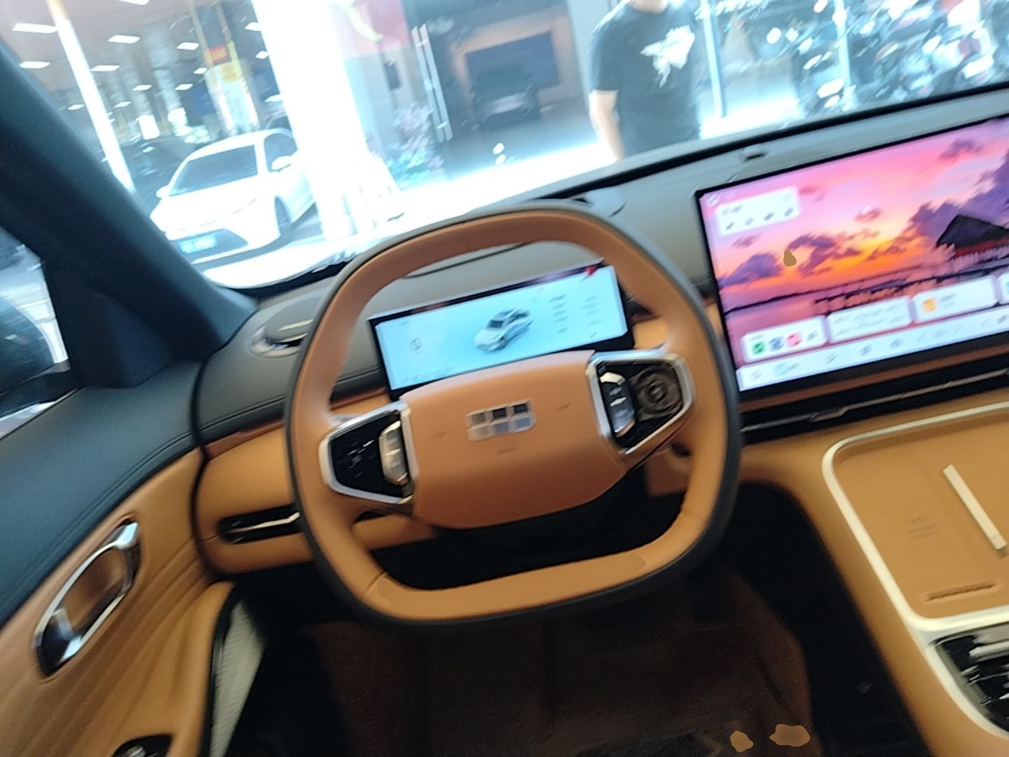 Geely Galaxy Xingjian 7 EM-i 2025 120km Navigator Edition — снимка 13