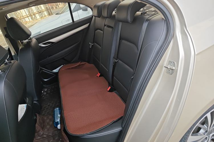 Used Geely Auto Emgrand 2018 1.5L Manual Upward Connect Edition
