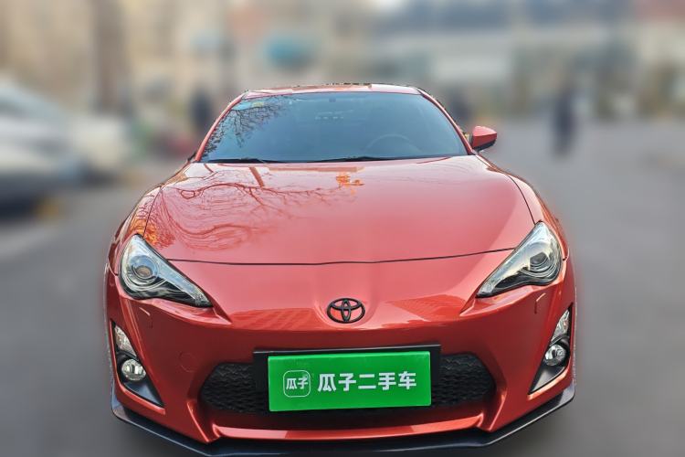 Used Toyota 86 2013 2.0L Automatic Luxury Version
