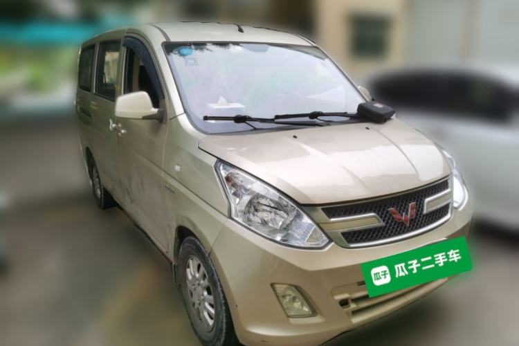 Used Wuling Rongguang V 2016 1.5L Standard Version
